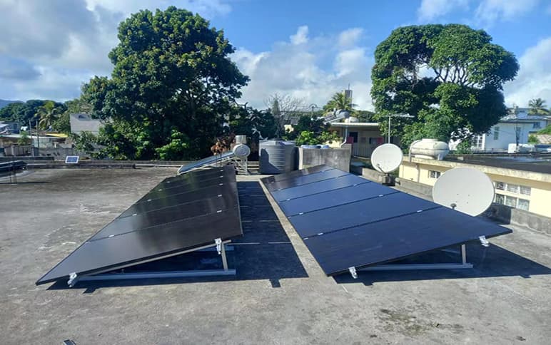 Ghana - Almacenamiento de energía de 6 kW en azotea residencial
